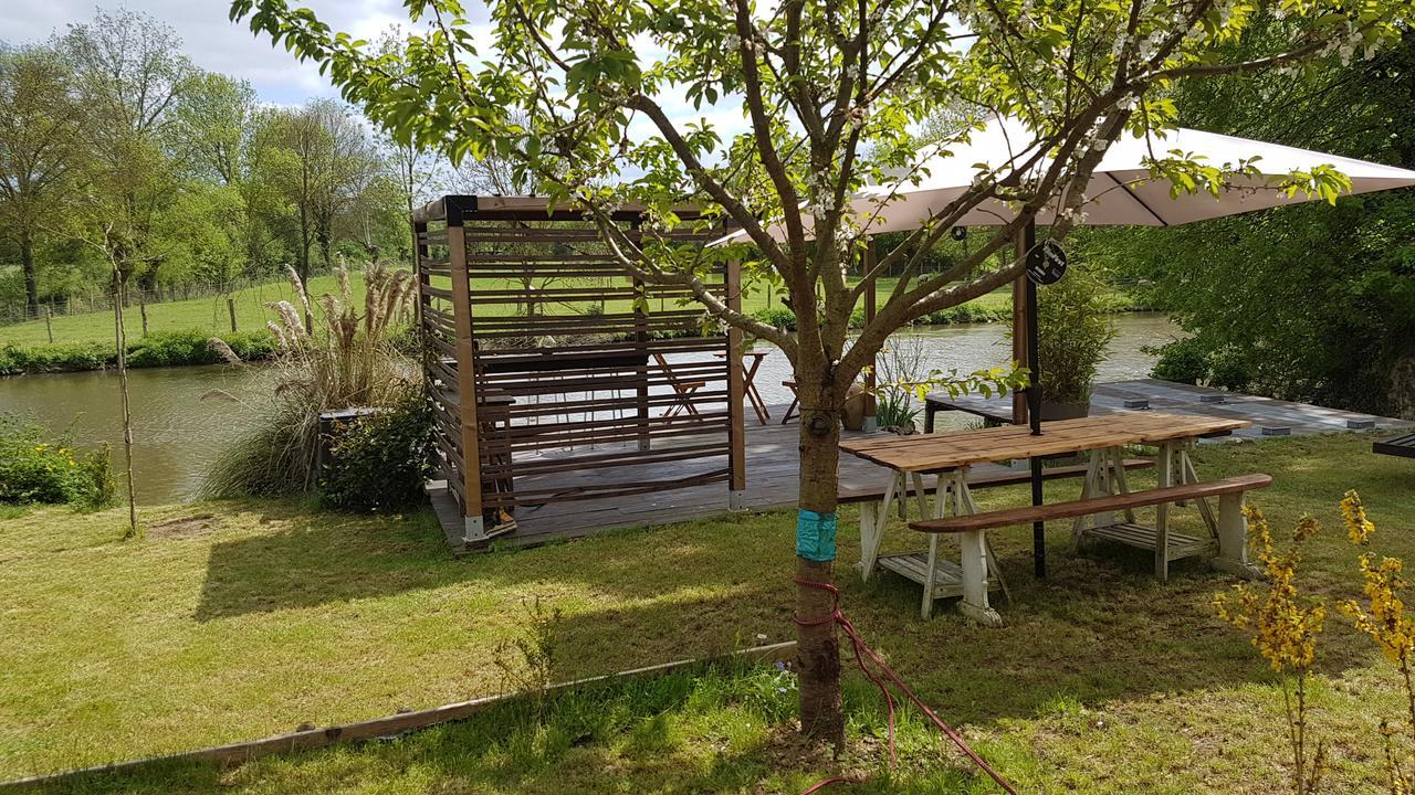 Bed and Breakfast La Belmontaise Beaumont-sur-Sarthe Экстерьер фото