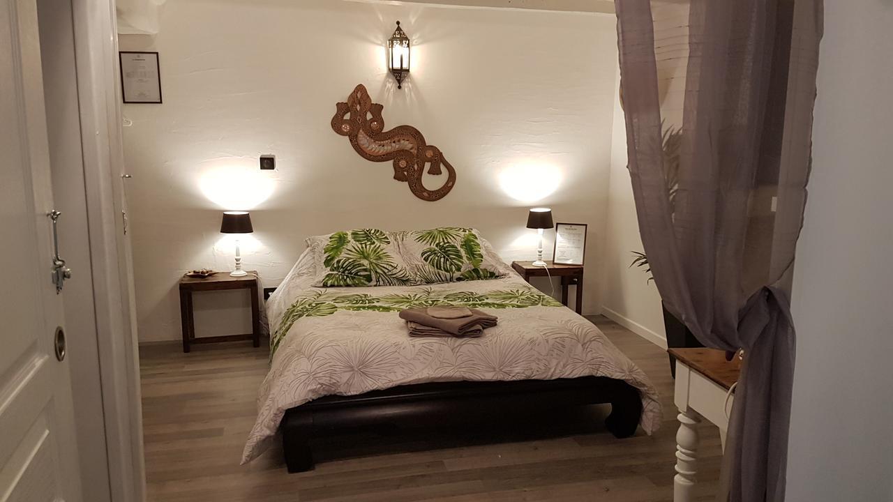 Bed and Breakfast La Belmontaise Beaumont-sur-Sarthe Экстерьер фото