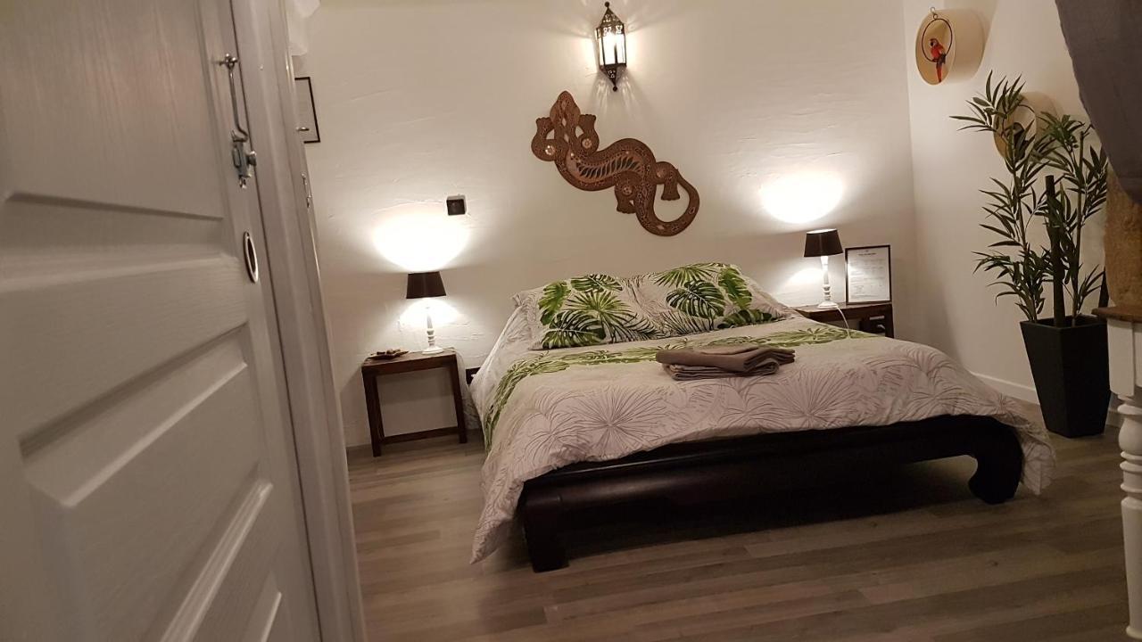 Bed and Breakfast La Belmontaise Beaumont-sur-Sarthe Экстерьер фото